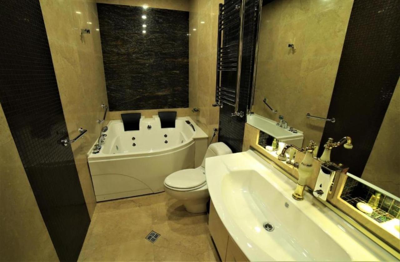 Agava Tbilisi Hotel Luaran gambar