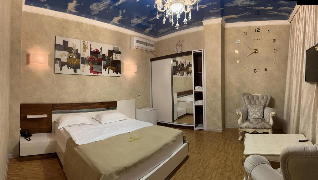 Agava Tbilisi Hotel Luaran gambar
